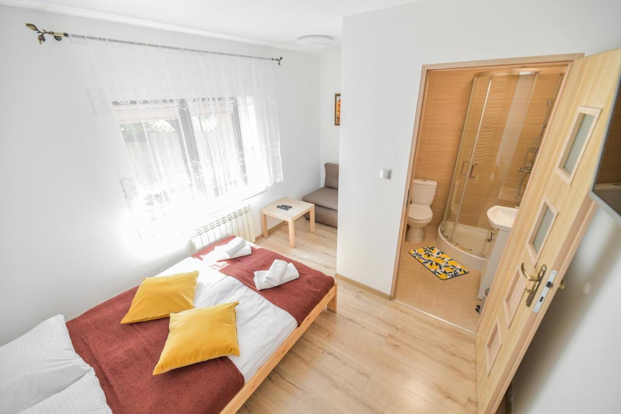 Ferienwohnung Toffee House Zator Exterior foto
